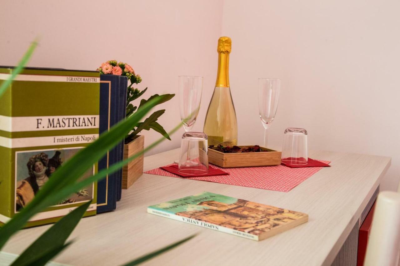 Borgo Angioino Bed and Breakfast Napels Buitenkant foto