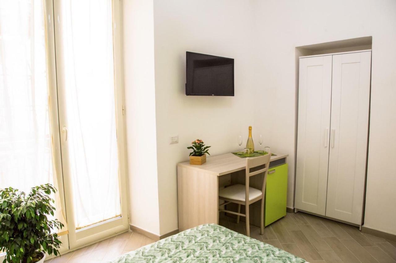 Borgo Angioino Bed and Breakfast Napels Buitenkant foto