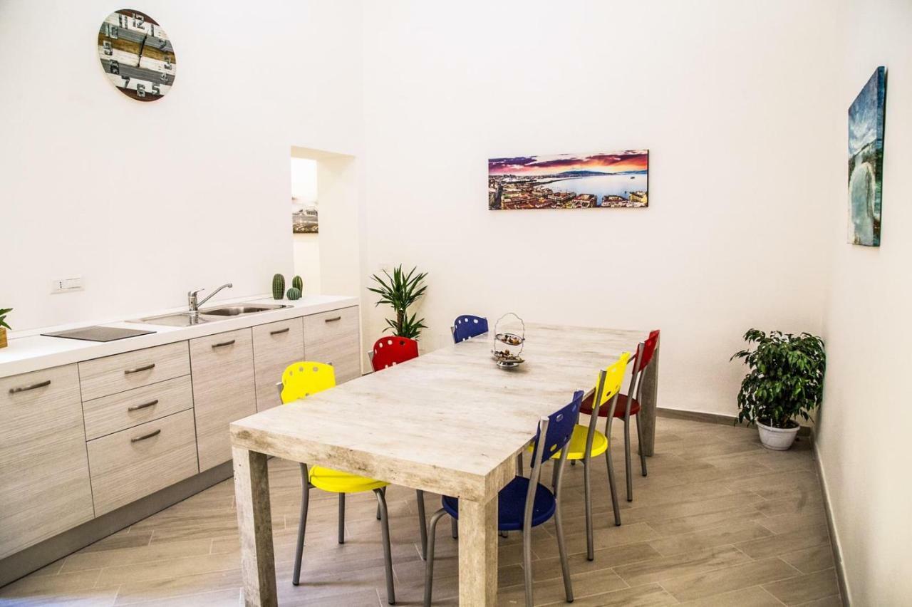 Borgo Angioino Bed and Breakfast Napels Buitenkant foto